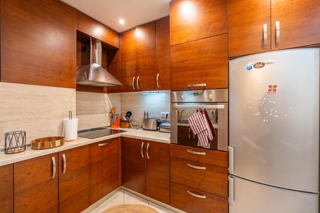 Premium Comfy 2Bdr Apt - Free Parking - Fast Wi-Fi Sofia Eksteriør billede