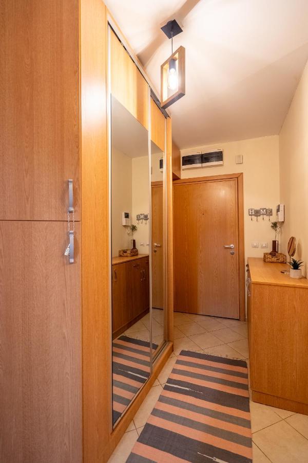 Premium Comfy 2Bdr Apt - Free Parking - Fast Wi-Fi Sofia Eksteriør billede