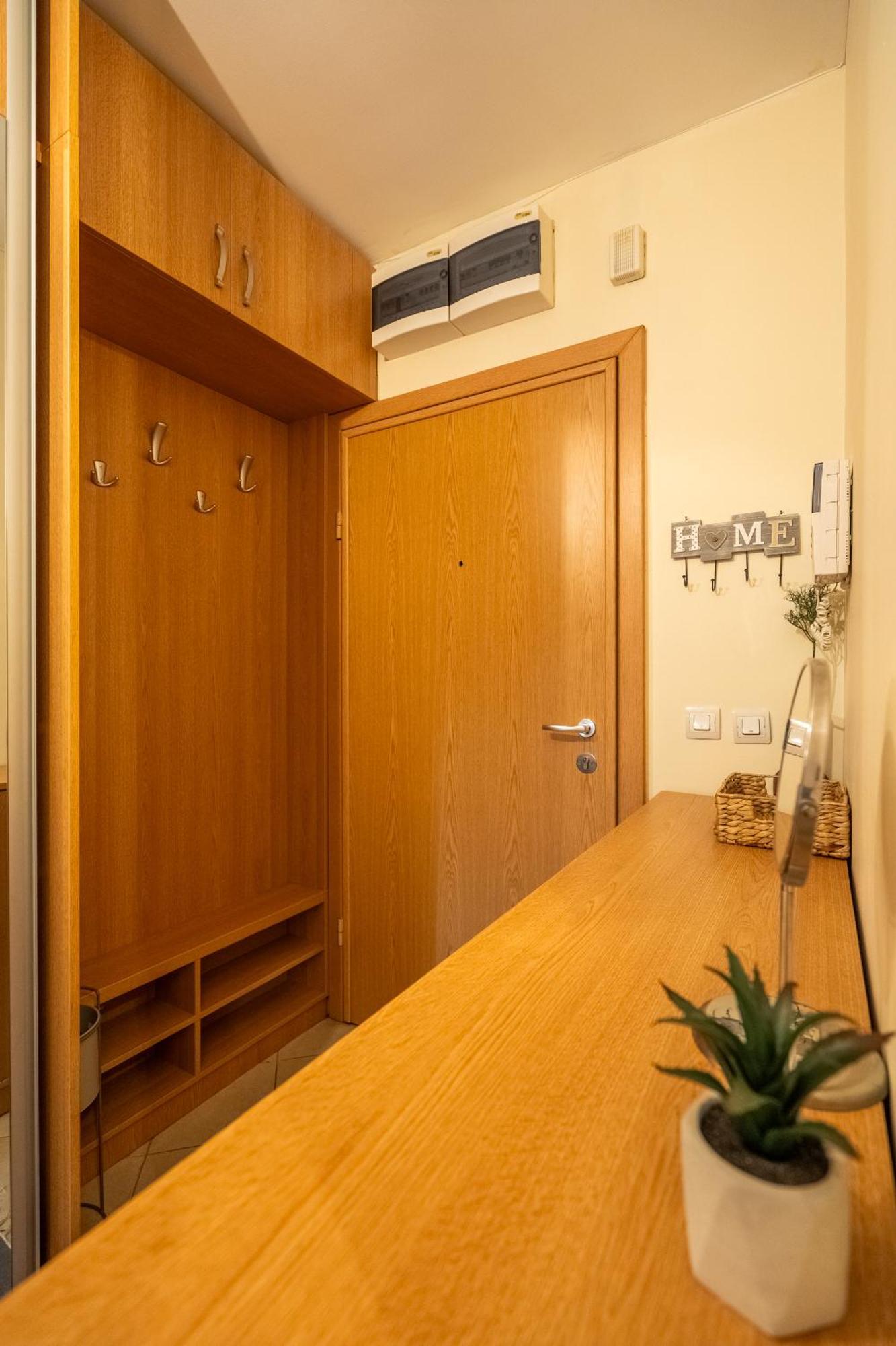 Premium Comfy 2Bdr Apt - Free Parking - Fast Wi-Fi Sofia Eksteriør billede