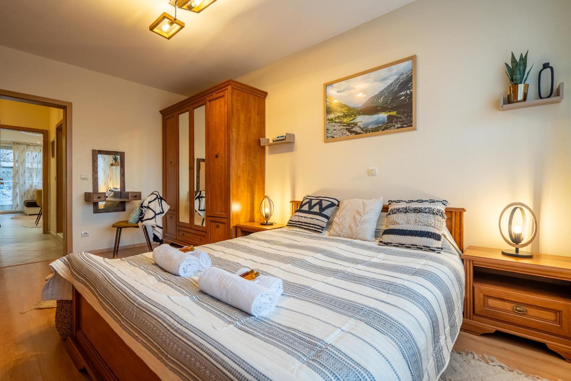 Premium Comfy 2Bdr Apt - Free Parking - Fast Wi-Fi Sofia Eksteriør billede