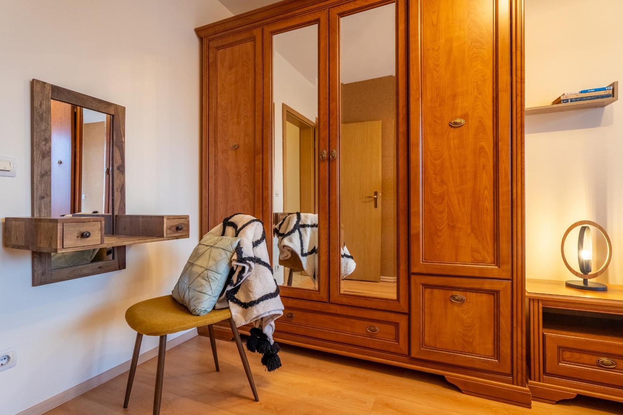 Premium Comfy 2Bdr Apt - Free Parking - Fast Wi-Fi Sofia Eksteriør billede